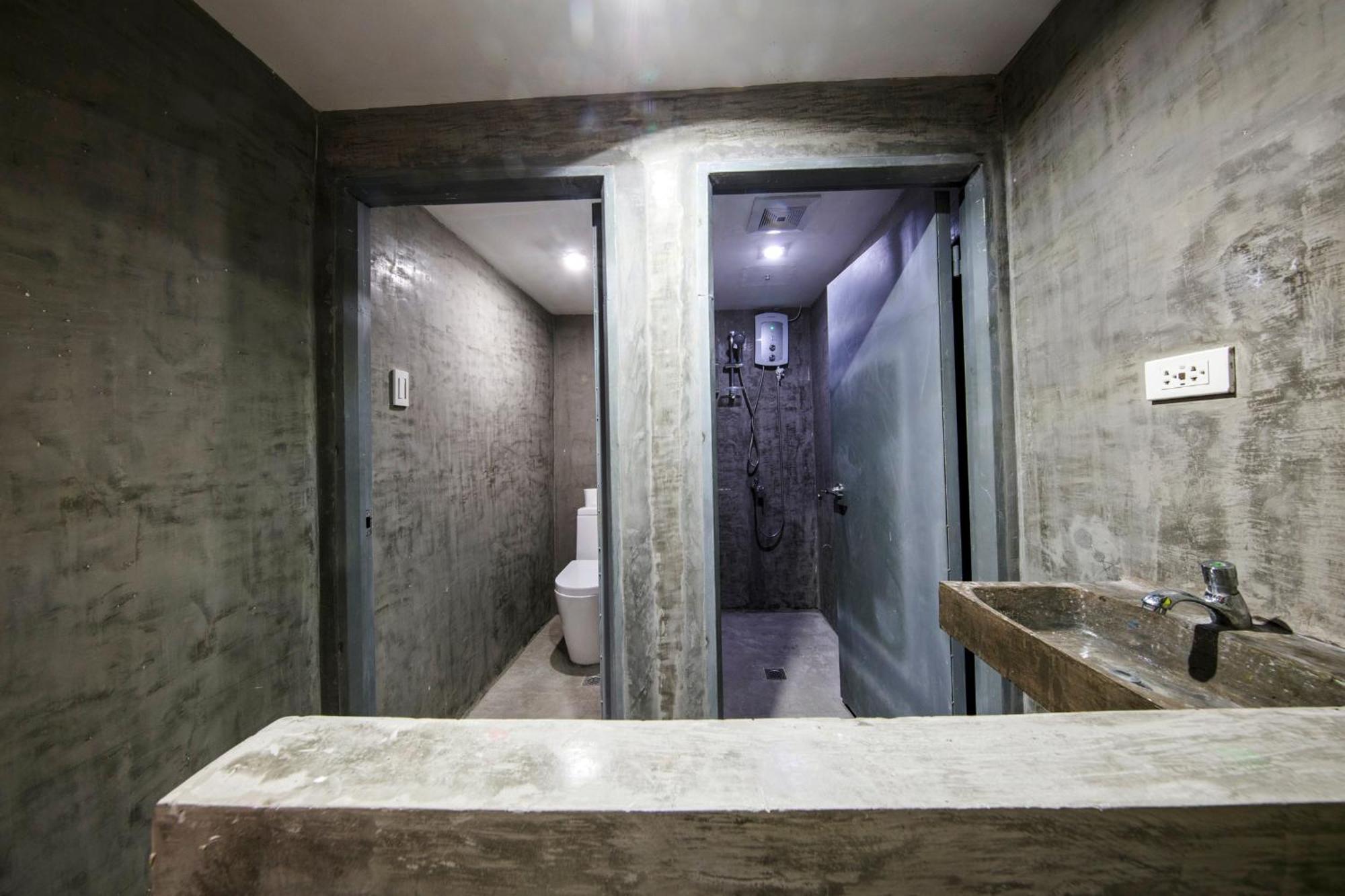D522 Hostel At Kiener Hills - Near Cebu Airport Мактан Экстерьер фото