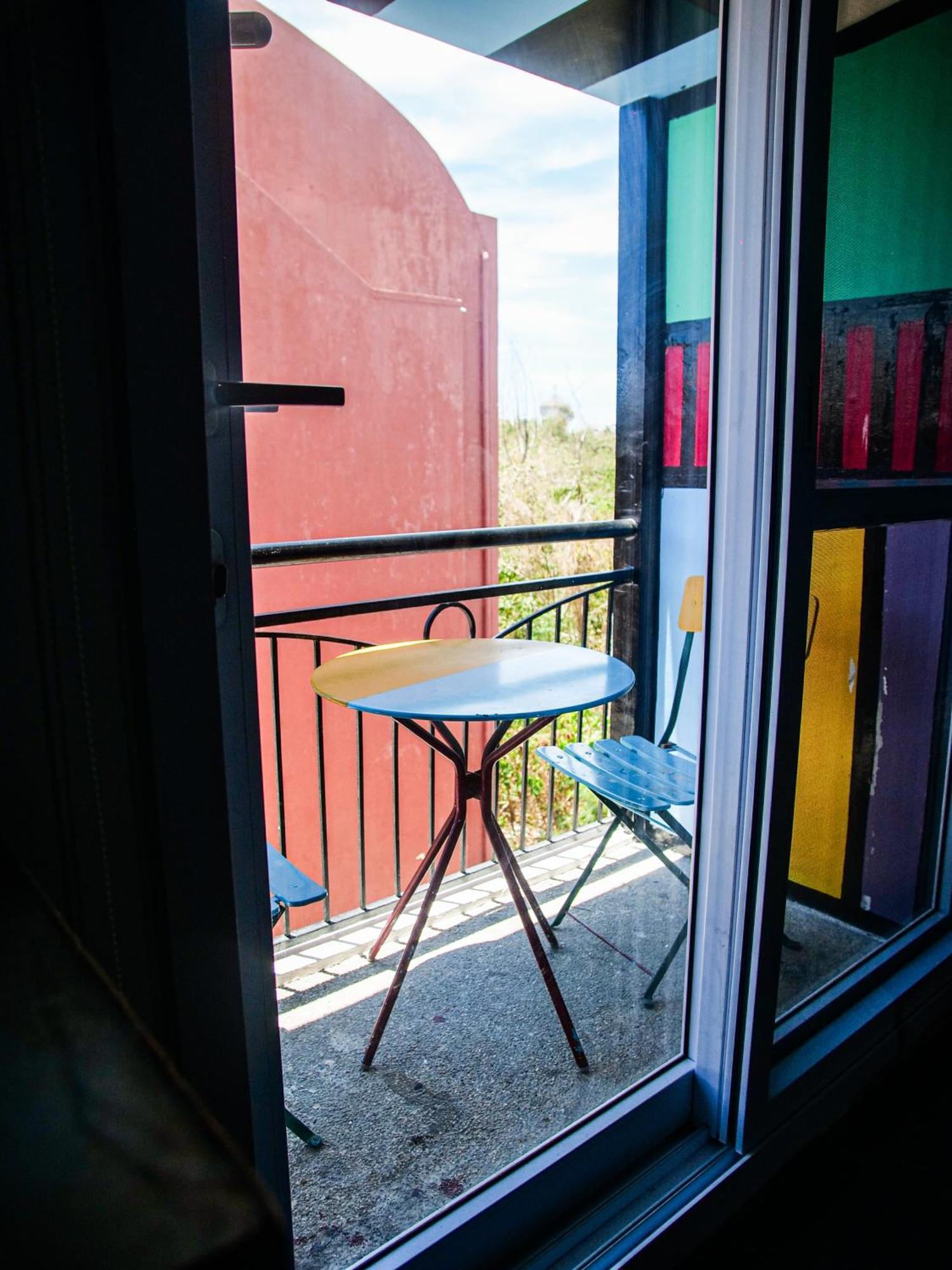D522 Hostel At Kiener Hills - Near Cebu Airport Мактан Экстерьер фото