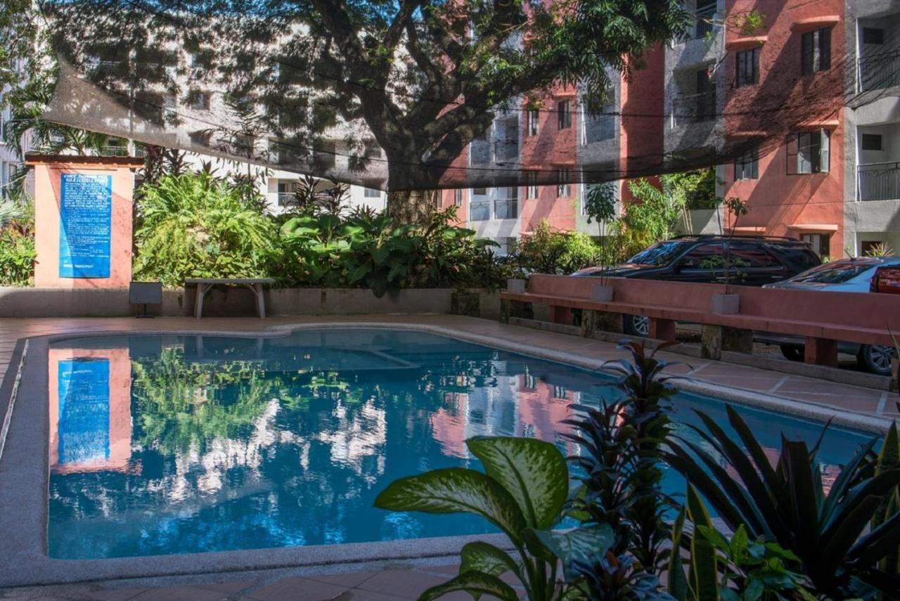 D522 Hostel At Kiener Hills - Near Cebu Airport Мактан Экстерьер фото
